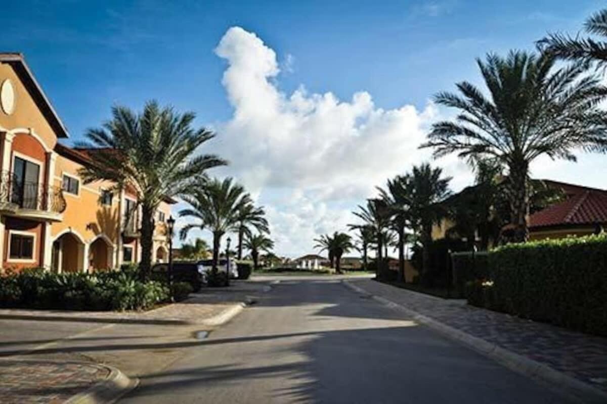 Spectacular House In Gold Coast Villa Palm Beach Exteriör bild